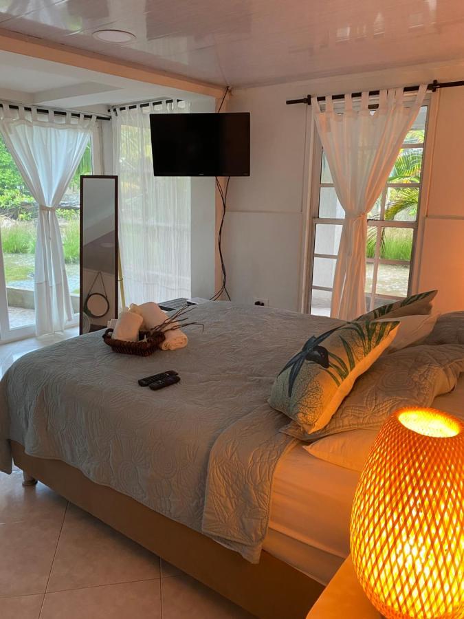 Islander House On Rocky Cay Beach San Andrés Екстериор снимка