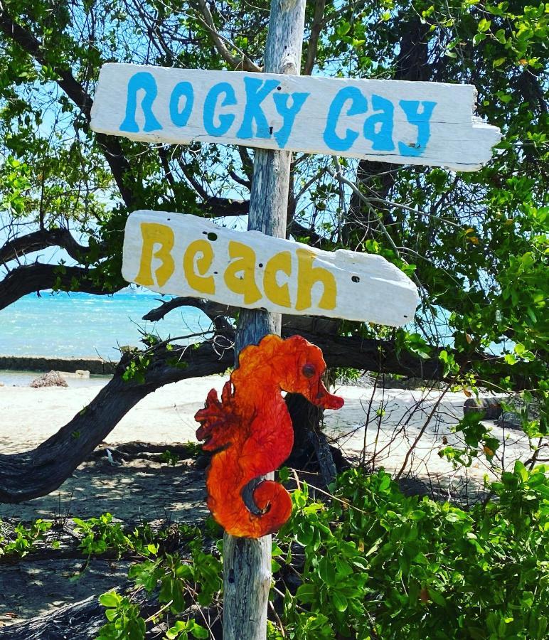 Islander House On Rocky Cay Beach San Andrés Екстериор снимка
