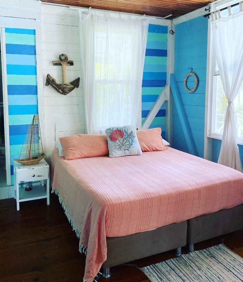 Islander House On Rocky Cay Beach San Andrés Екстериор снимка